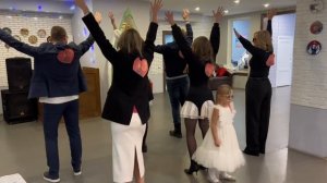 КАК ПОЗДРАВИТЬ БАБУШКУ С ЮБИЛЕЕМ