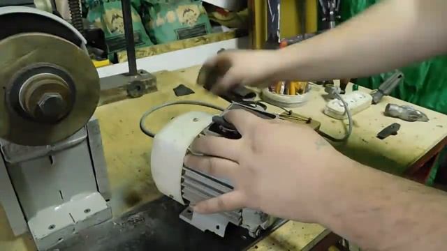 ПРОЩЕ НЕКУДА! ЧТО Я СДЕЛАЛ из ЭЛЕКТРОДВИГАТЕЛЯ! смотреть онлайн