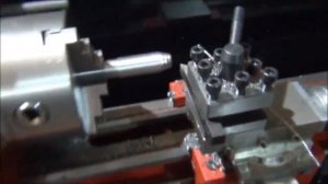 китайский станочек, точим первую деталь.