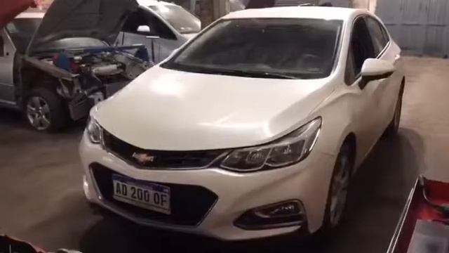 COMO DESACTIVAR LUZ DE PRESIÓN DE NEUMÁTICOS CHEVROLET | CALIBRADOR DE SENSOR DE VÁLVULA смотреть онлайн