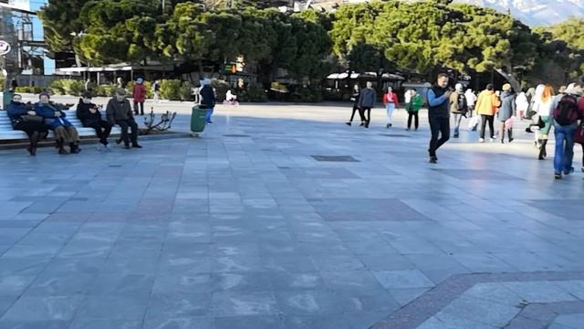 СУПЕР ПРОГУЛКА ПО ЯЛТИНСКОЙ НАБЕРЕЖНОЙ - 18 марта 2019 смотреть онлайн