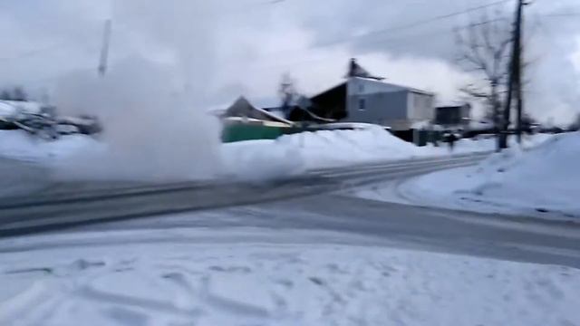08:07 28.01.2017 Самара Воронежская и Нагорная прорыв теплотрасы
