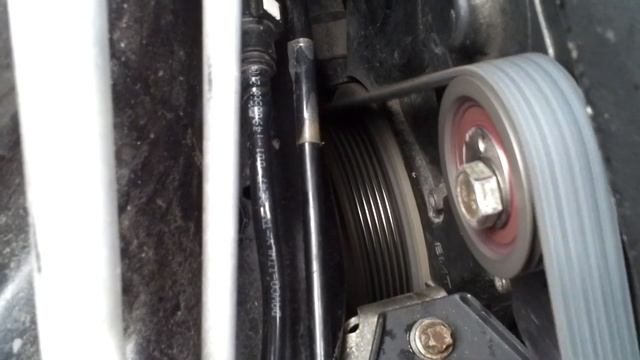 Странный звук со стороны ремня генератора Приоры смотреть онлайн