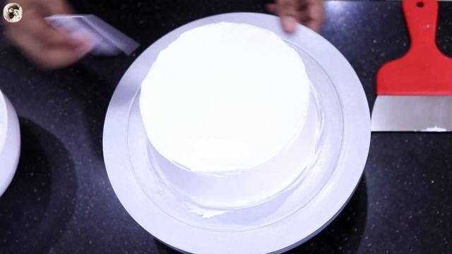 Cake Icing Tutorial for Beginners | Whip Cream Cake | Beginners Special