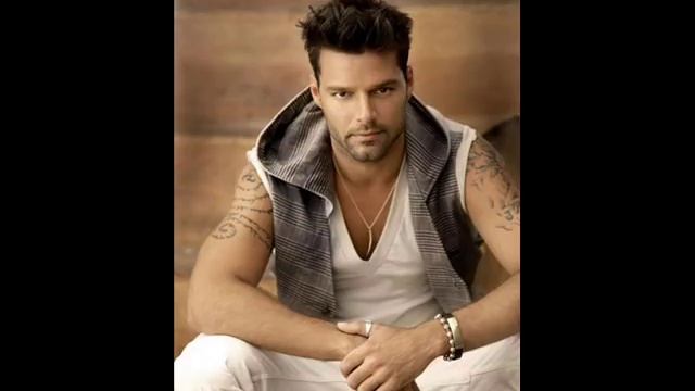 Ricky Martin - Un, Dos,Tres, Maria смотреть онлайн