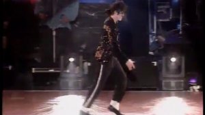 Лунная походка Майкла Джексона!