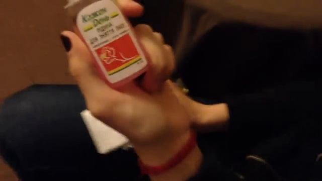 Как быстро снять лак с ногтей смотреть онлайн