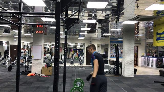 ЗАРУБА 3 задание 2 -Кроссфит Краснодар - Пономарев Виктор ,82 повторения.