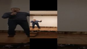 А помнишь я просил тебя своих волос не обрезай!!!