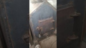 Самодельная печь буржуйка с вентилятором для гаража.