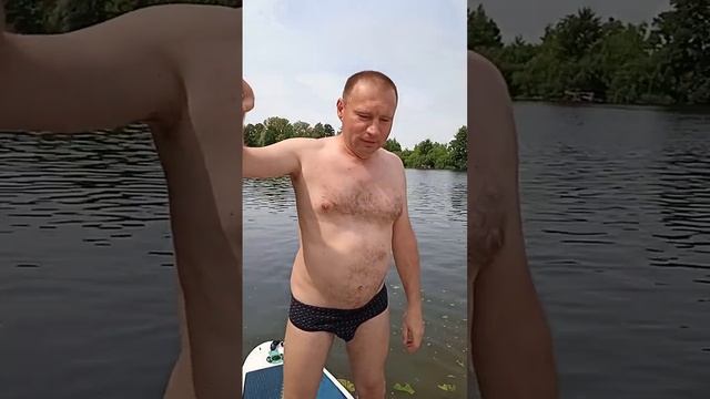 Макс на прогулке по реке Воронеже в Липецке на сап-борде. #Сап-борд, #sup-board