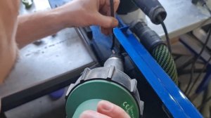 Ремонт пластикового порога. Пластик "PP", работаем газовым паяльником и феном для сварки пластика.