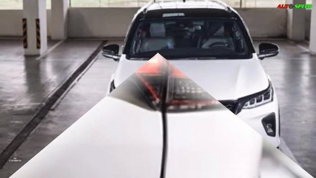 TOYOTA FORTUNER LEGENDER 2022 : 2,8 L. 4WD INTERIOR смотреть онлайн