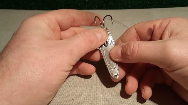 Самая УБОЙНАЯ блесна незацепляйка из ложки. БЛЕСНА ВЕЗДЕХОД!
