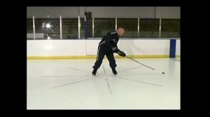 Упражнение "Колесо". Хоккей. Работа с клюшкой.