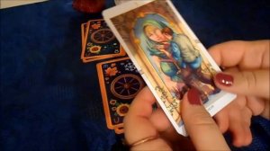 Online гадание " Как относится ко мне партнер?". Таро колесо года.