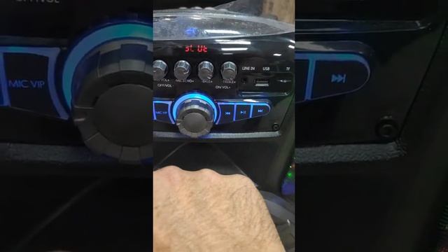 Обзор колонки чемодан V16 (V15) смотреть онлайн