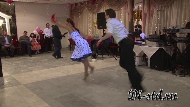 Красивый танец