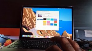 How to Change Background on a Macbook Air or Macbook Pro