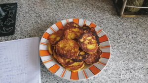 Морковно-кабачковые оладушки, рецепт с подсчётом КБЖУ, стройнеем вкусно!