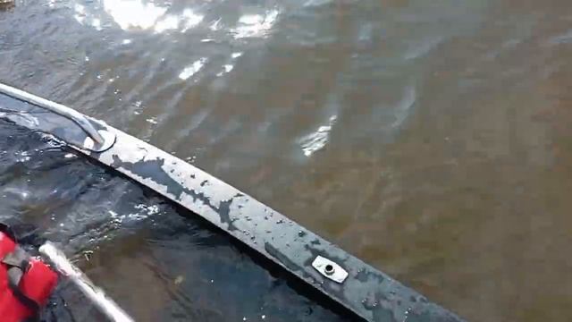 Испытание на затопление лодки из ПНД (полиэтилен) по проекту Сидельникова Север 380. смотреть онлайн