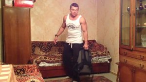 Домашний спортзал: Тренировка рук, качаем бицепс