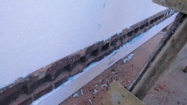 Утепление дома, клеим пенопласт, часть 2. смотреть онлайн