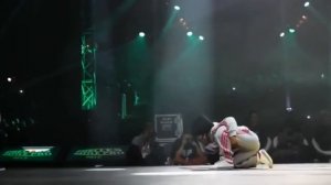 Лучший брейк данс в исполнении маленькой девочки