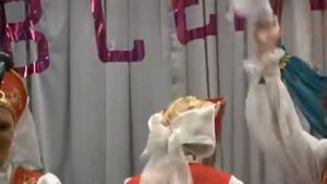 Задорная праздничная - в исполнении хора Луганочка.