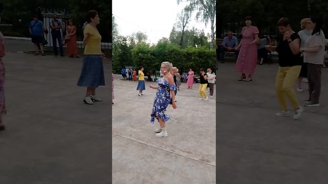 танцы кому заа! Саранск! 12 августа. 2023 год. парк Пушкина. смотреть онлайн