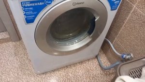 сломалась стиральная машина индезит