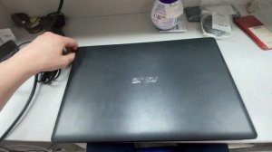 ASUS X552E