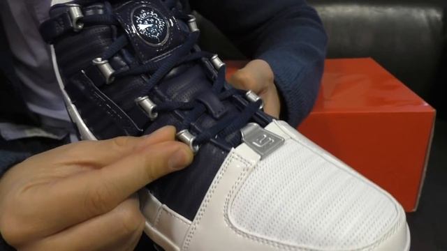Обзор кроссовок Nike Zoom LeBron 3 - Выпуск #419