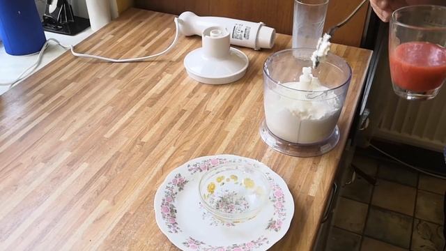 НАТУРАЛЬНЫЙ ЙОГУРТ в домашних условиях из молока и творога за 5 минут. Как сделать домашний йогурт смотреть онлайн