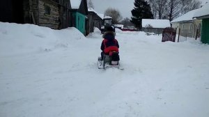Детский снегокат с мотором от триммера своими руками