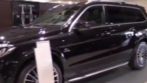 Mercedes-Benz GLS63 AMG 2016 GLS Class Start Up, Full In Depth Review Interior Exterior