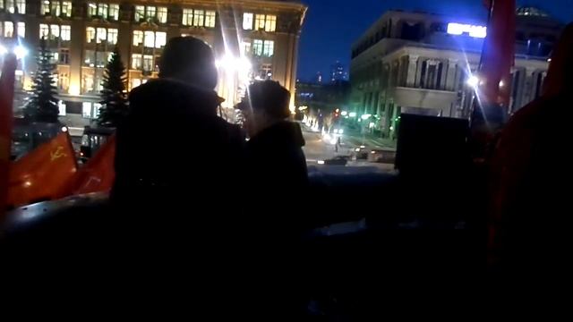 Из первых уст! Без обработки! Свердловские Коммунисты празднуют 7 ноября красный день календаря. смотреть онлайн