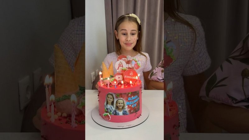 Два миллиона подписчиков на канале @alinkamalinka  #shorts