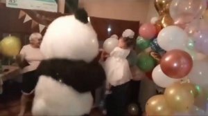 Поздравление детей коллег ММ Эладио.