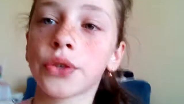 Моэ перше выдео на ютубы смотреть онлайн