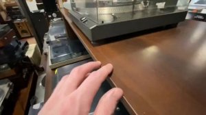 Магазин винтажной аудиотехники на Удельной в Санкт-Петербурге