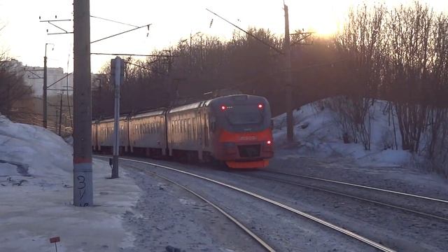 М о железнодорожный погода. Поезд электричка. Ласточка электропоезд. Электричка Снежинка. Электричка Ласточка.