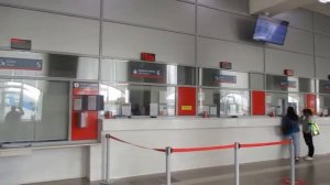 Опаздывал на поезд, прыгнул не в свой вагон. На вокзале города Кирова.