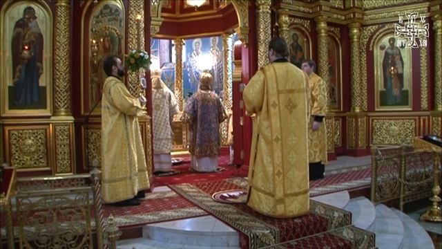 Божественная Литургия в Воскресенском кафедральном соборе - Ханты-Мансийск - 05.11.18г. смотреть онлайн