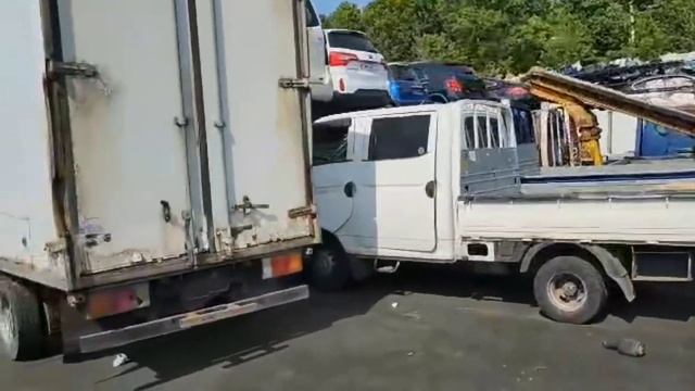 Kia bongo 3 and Hyundai porter 2 Direct Korea Importer смотреть онлайн