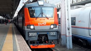 Отправление ЭП20-13 со скоростным поездом №748 "Невский Экспресс" сообщением Москва–Санкт-Петербург
