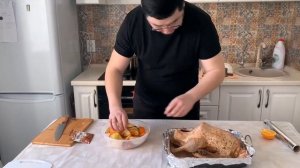 Маринование гуся в 2 ЭТАПА. Гусь в духовке ЦЕЛИКОМ 3,5 кг. Праздничны гусь.