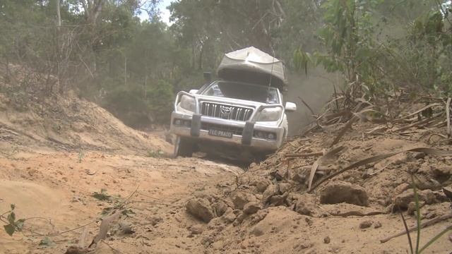 Toyota Prado - Crawl Control смотреть онлайн