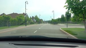 Илья и Картонка учат правила поведения на дороге