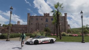 Отель «Кастильо Санта-Сесилия» находится тут в Forza Horizon 5